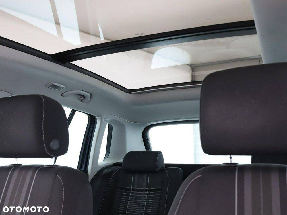 Volkswagen Tiguan 2.0 TDI SCR BlueMotion Technology Lounge Sport & Style - 38