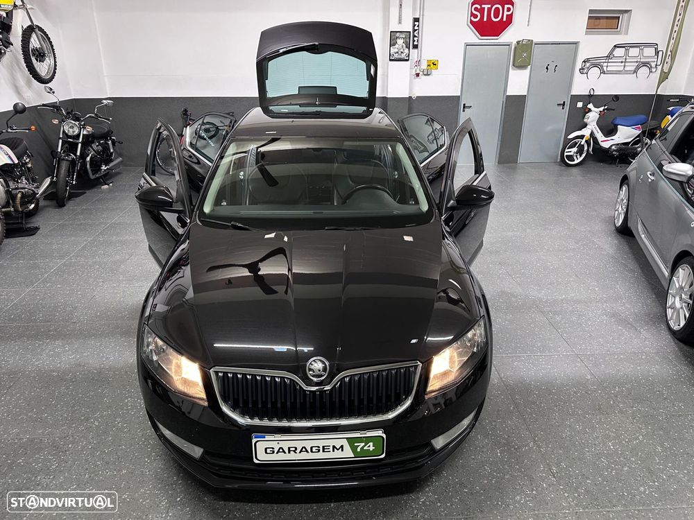 Skoda Octavia 2.0 TDI Sportline - 6