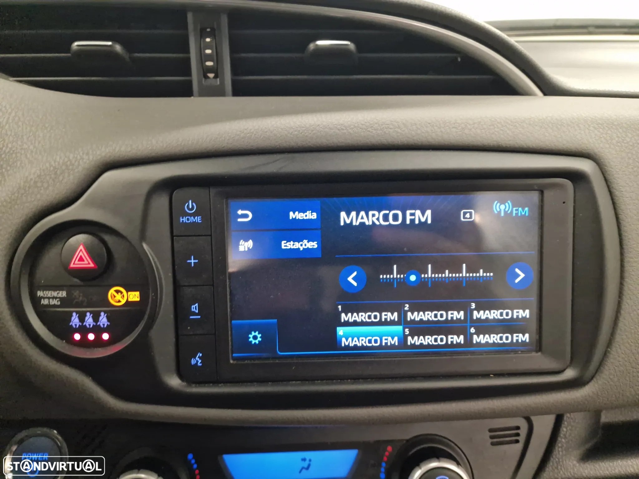 Toyota Yaris 1.5 HSD Comfort - 33