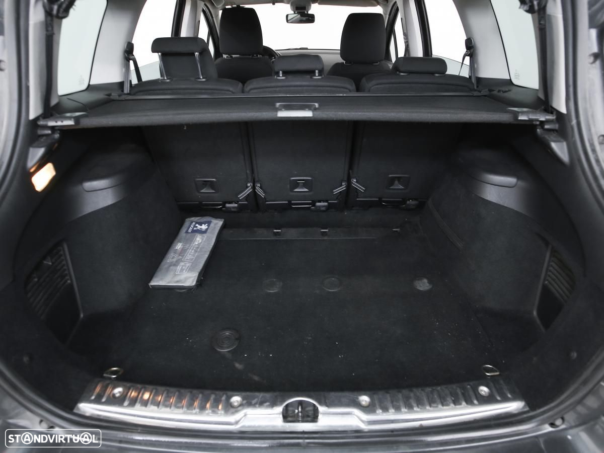 Peugeot 308 - 10