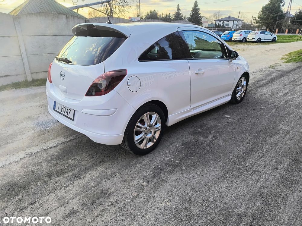 Opel Corsa 1.2 16V Limited Edition - 28