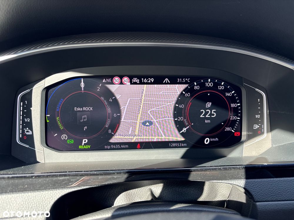 Volkswagen Arteon 1.4 eHybrid OPF DSG R-Line - 21