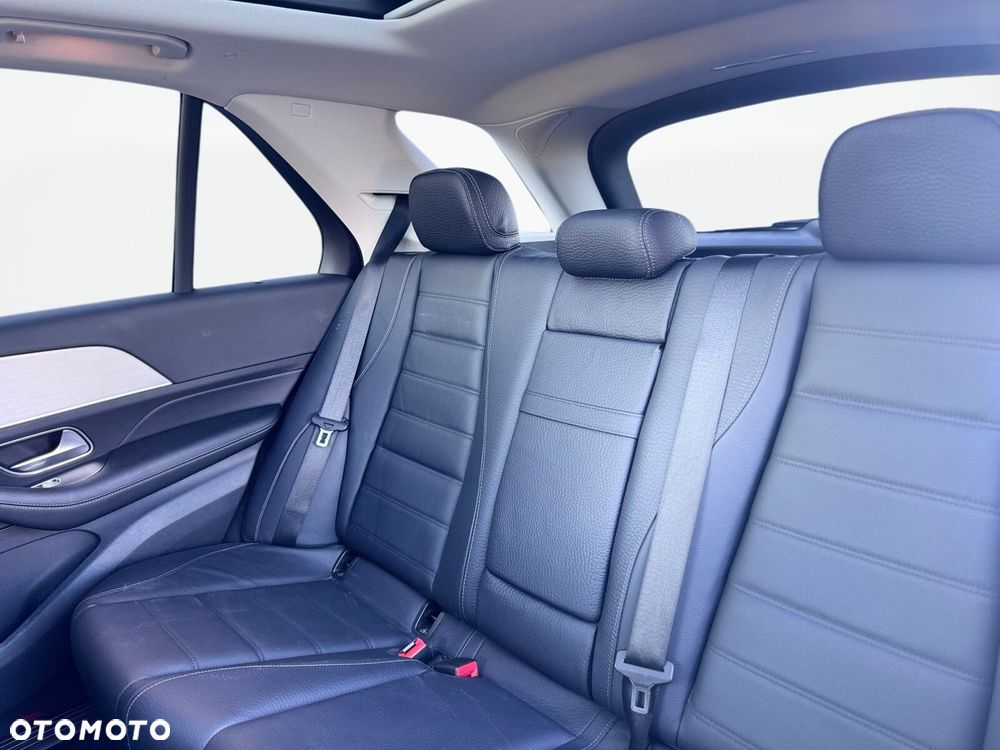 Mercedes-Benz GLE - 13