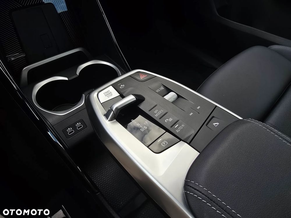 BMW X1 sDrive18i M Sport - 24