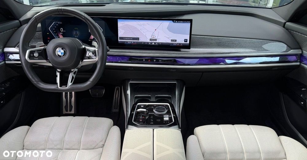 BMW Seria 7 - 13