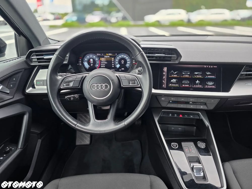Audi A3 Limousine 30 TFSI mHEV S tronic - 28