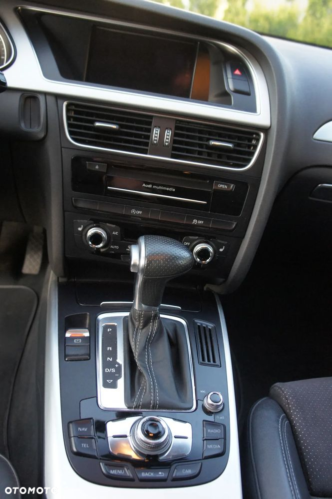 Audi A4 Avant 2.0 TDI DPF multitronic S line Sportpaket - 11