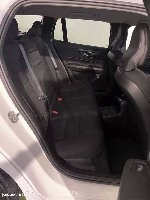 Volvo V60 2.0 T6 AWD TE Inscription - 19