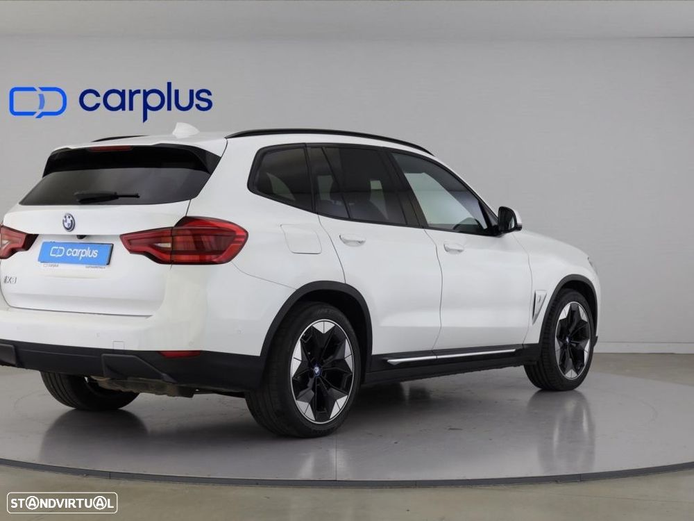 BMW iX3 Impressive - 7