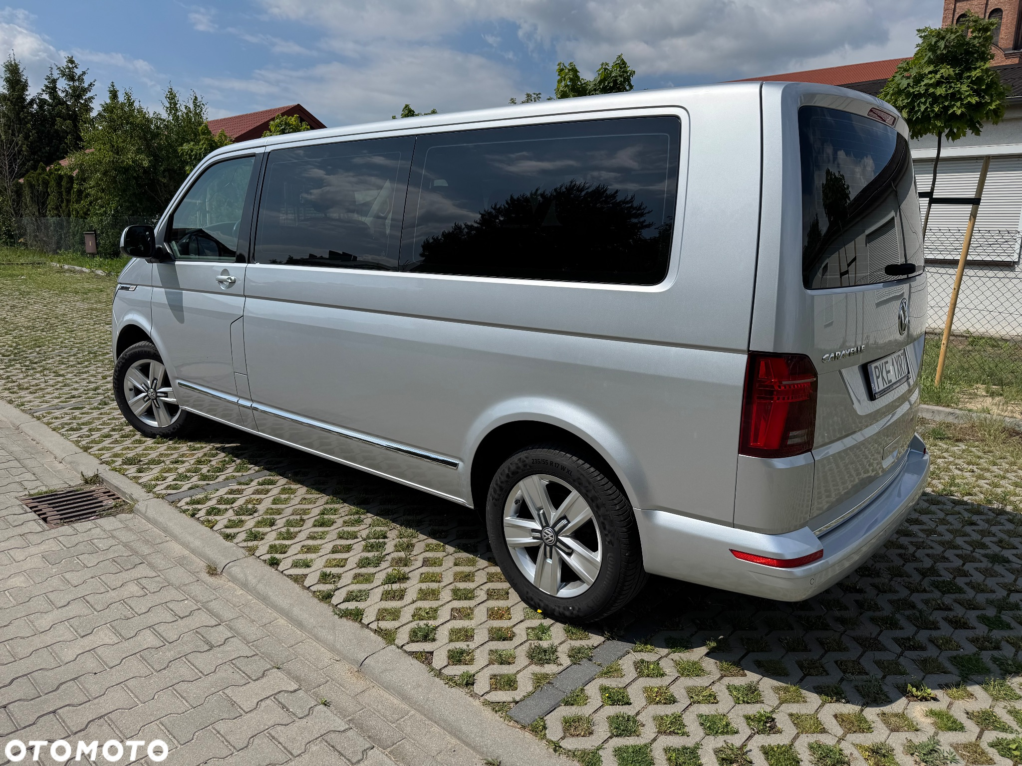 Volkswagen Caravelle 6.1 2.0 TDI L2 Comfortline DSG - 5