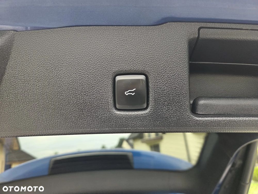 Ford Kuga 2.0 EcoBoost 4x4 Titanium - 16
