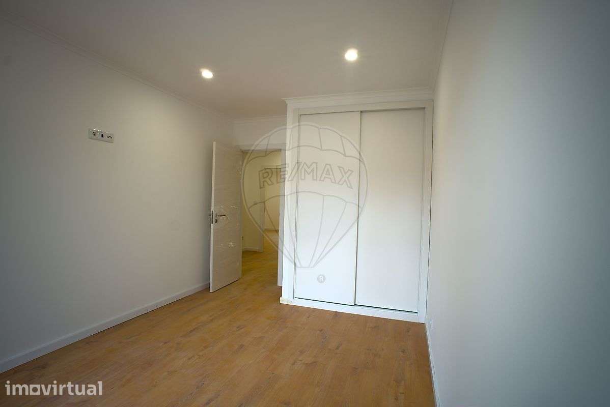 Apartamento T2 para venda - Grande imagem: 2/17