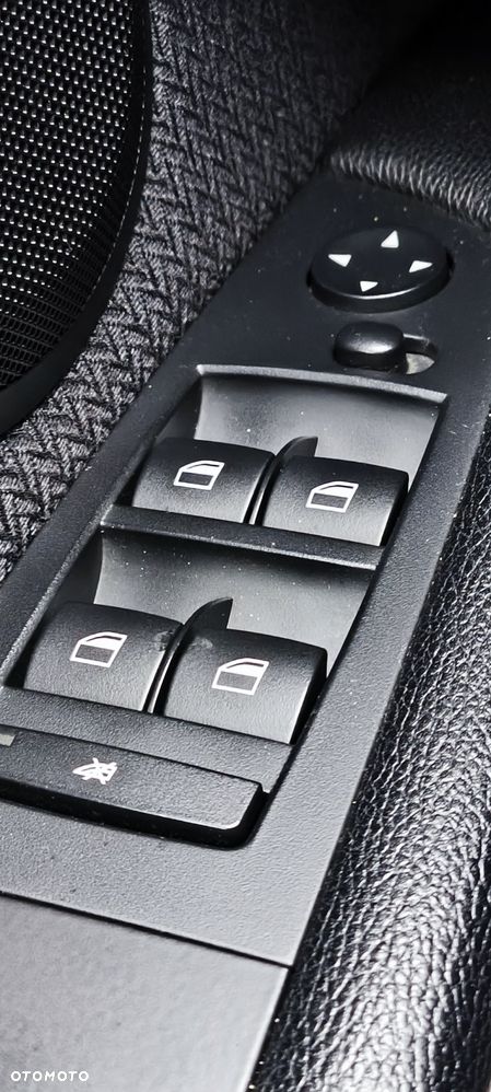 BMW Seria 3 320d - 31