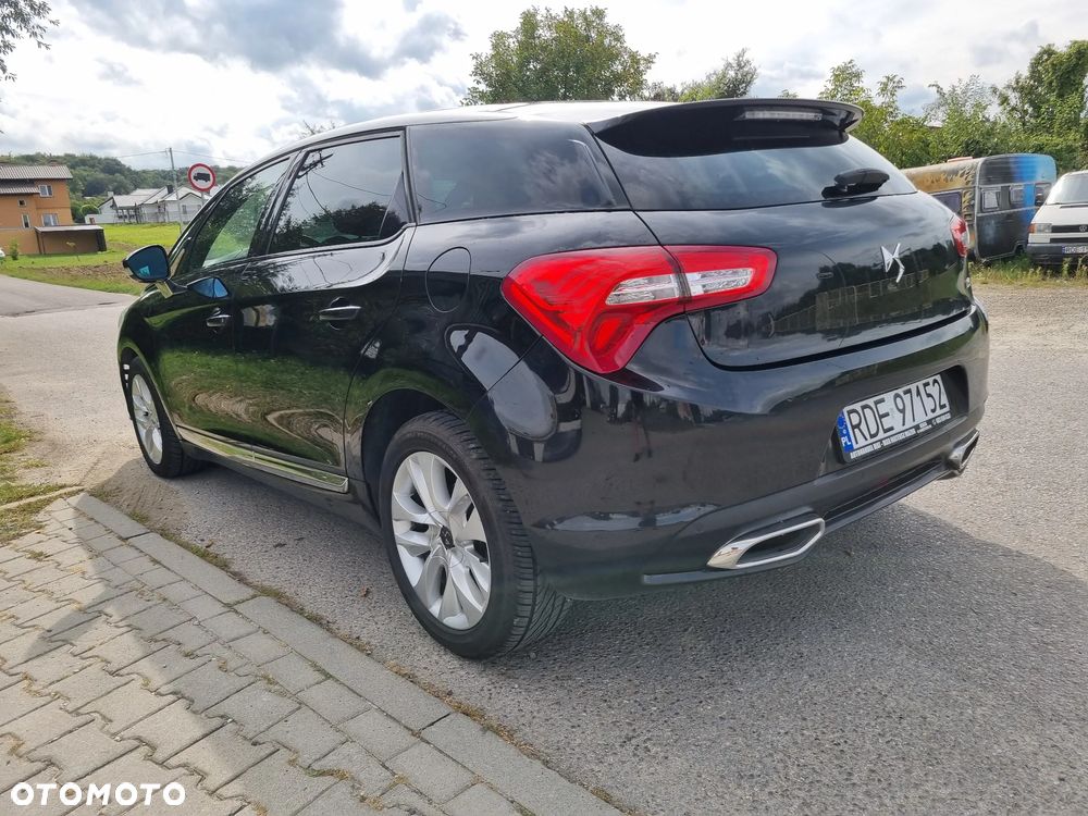 DS Automobiles DS 5 - 7
