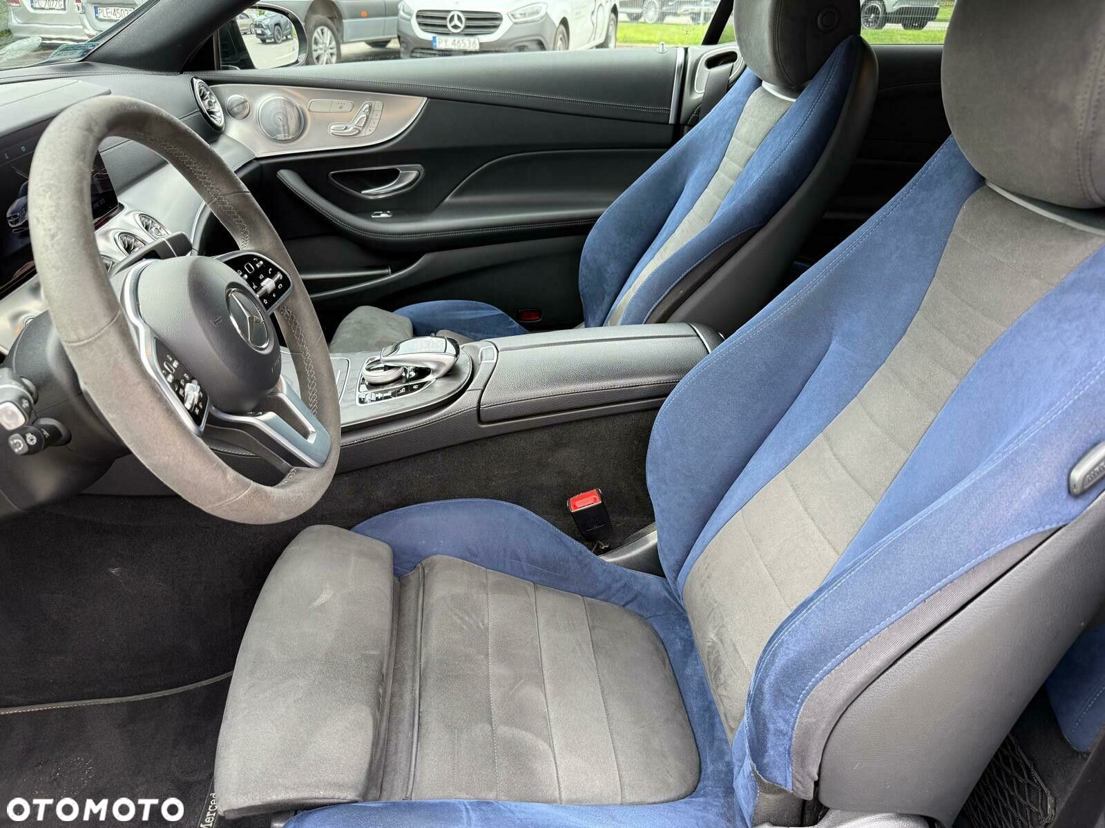 Mercedes-Benz Klasa E 450 Coupe 4-Matic 9G-TRONIC - 11