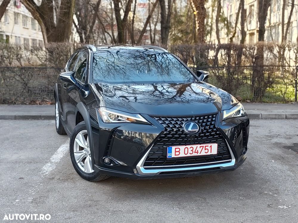 Lexus UX 250h Business Edition - 2