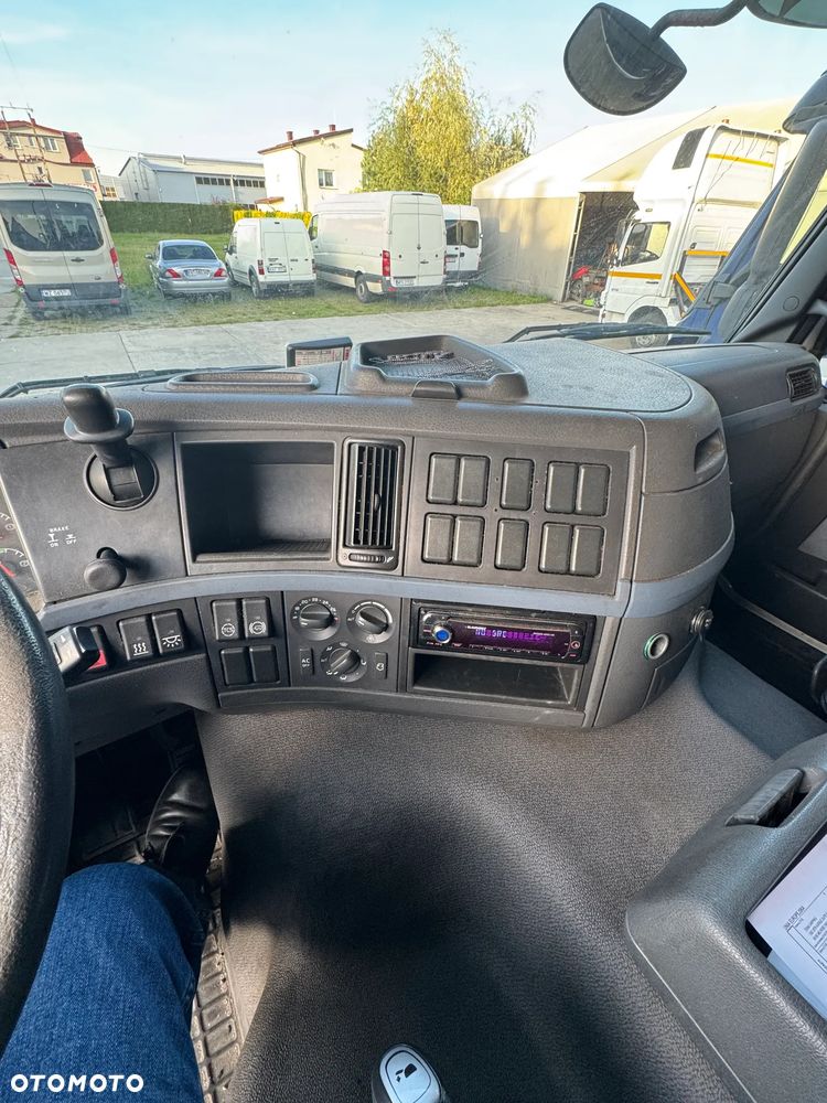 Volvo - 7