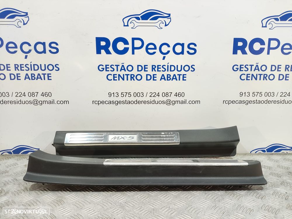 Soleiras Porta Embaladeiras Original Mazda MX 5 NC NE5168710 NE5168720 - 2