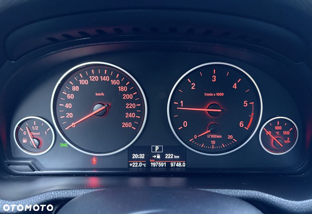 BMW X3 xDrive20d - 13
