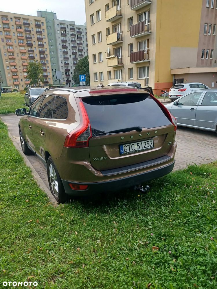 Volvo XC 60 - 2