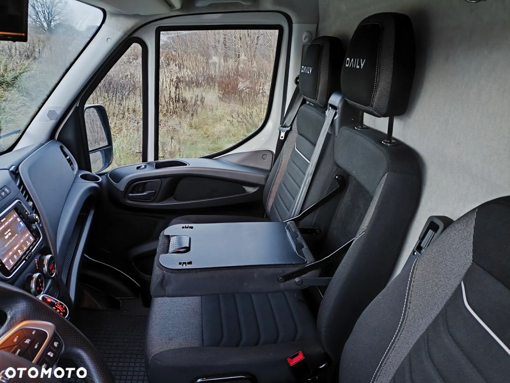 Iveco DAILY 35S18 3.0 Automat Faktura 23% - 17