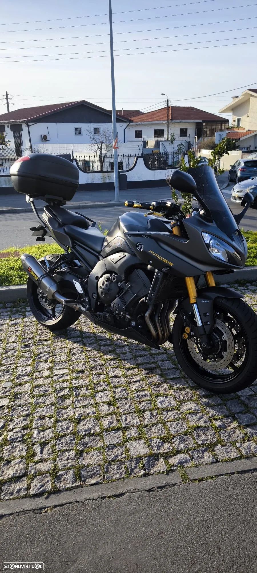 Yamaha FZS - 1