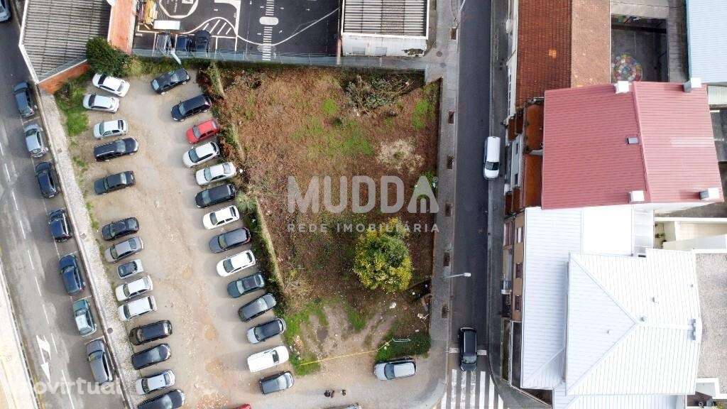INVESTIDORES - Terreno p/ Construção no Centro de São João da Madeira - Grande imagem: 2/29