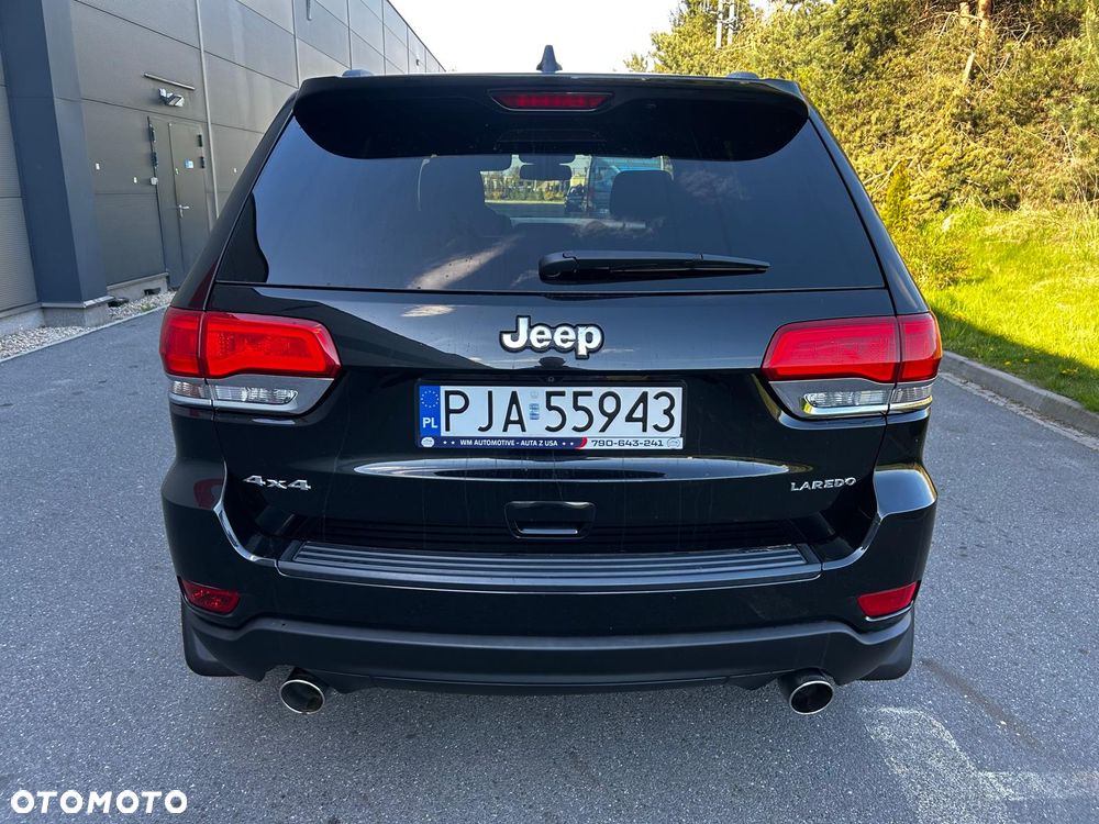 Jeep Grand Cherokee - 17