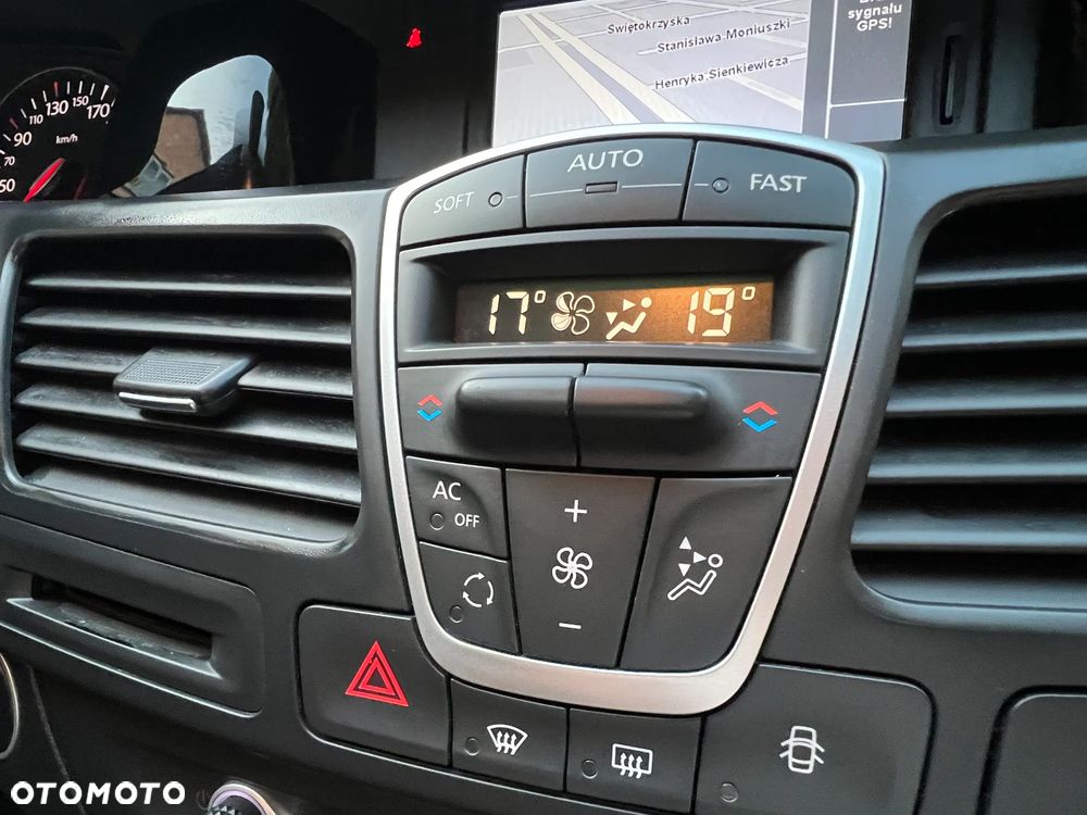 Renault Laguna 2.0 dCi Bose Edition - 22