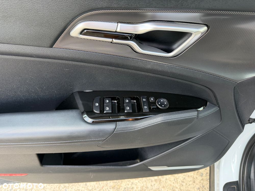 Kia Sportage 1.6 T-GDI HEV Business Line 2WD - 28