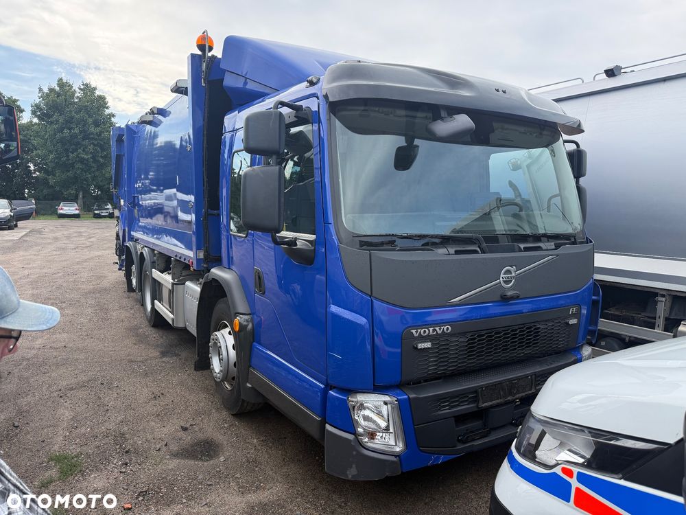 Volvo FE320 19m3 JOAB 2 komory jak nowy 6x2 - 33