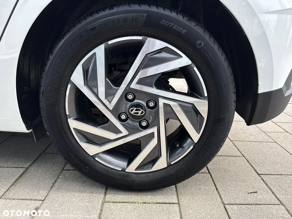 Hyundai i20 1.2 Modern - 20