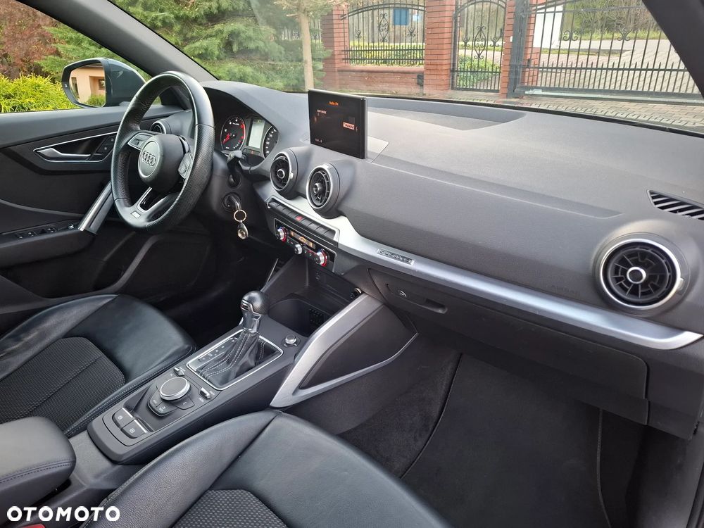 Audi Q2 2.0 TDI Quattro S tronic - 17