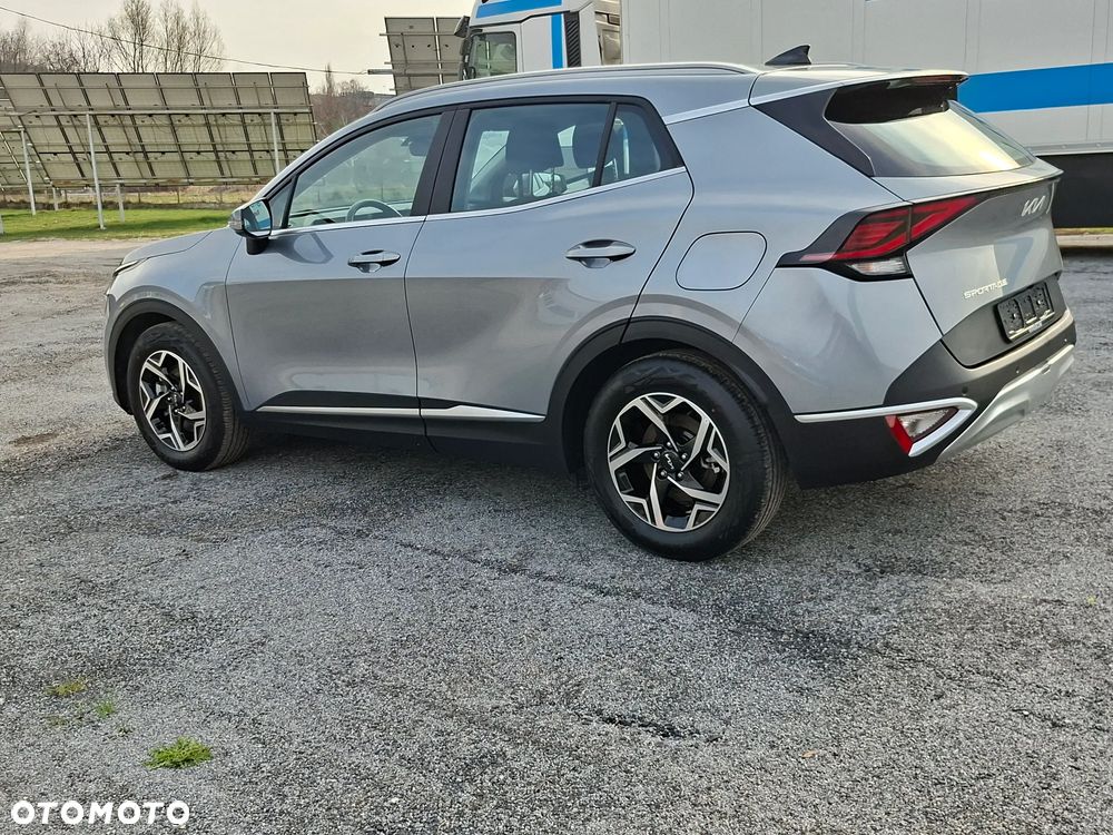 Kia Sportage - 4