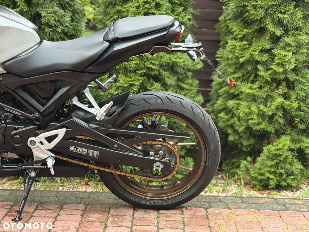 Honda CB - 20