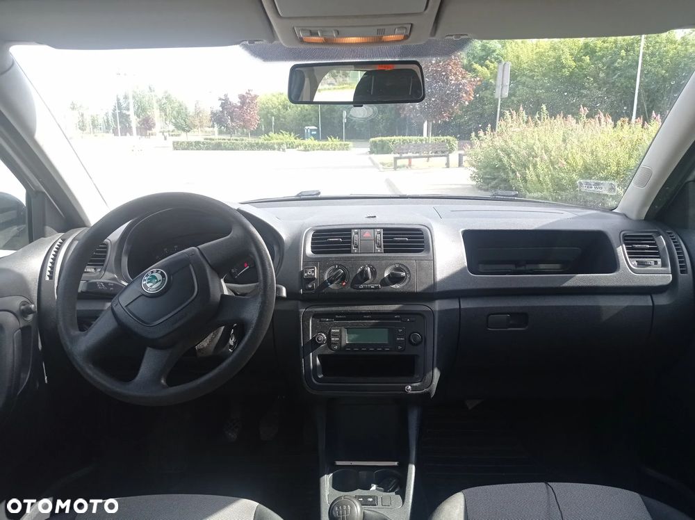 Skoda Fabia 1.4 16V Ambition - 9