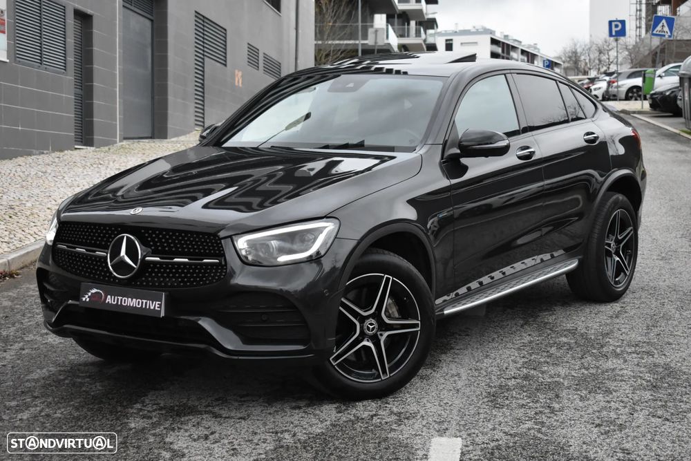 Mercedes-Benz GLC 300 e Coupe 4Matic 9G-TRONIC AMG Line - 2