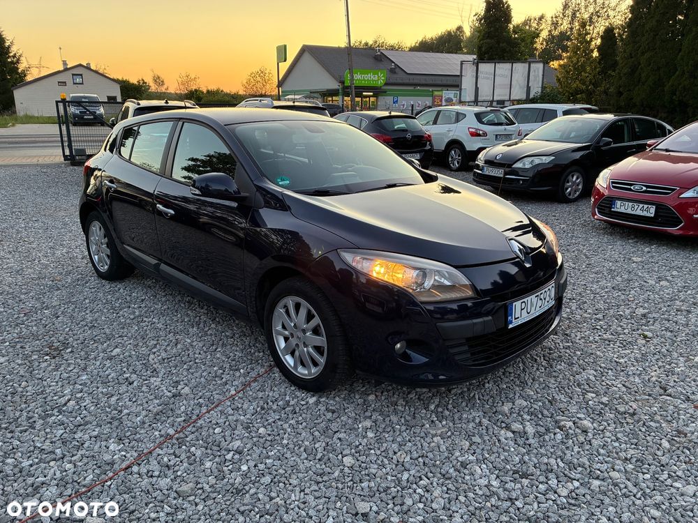Renault Megane 1.6 16V 110 Expression - 1