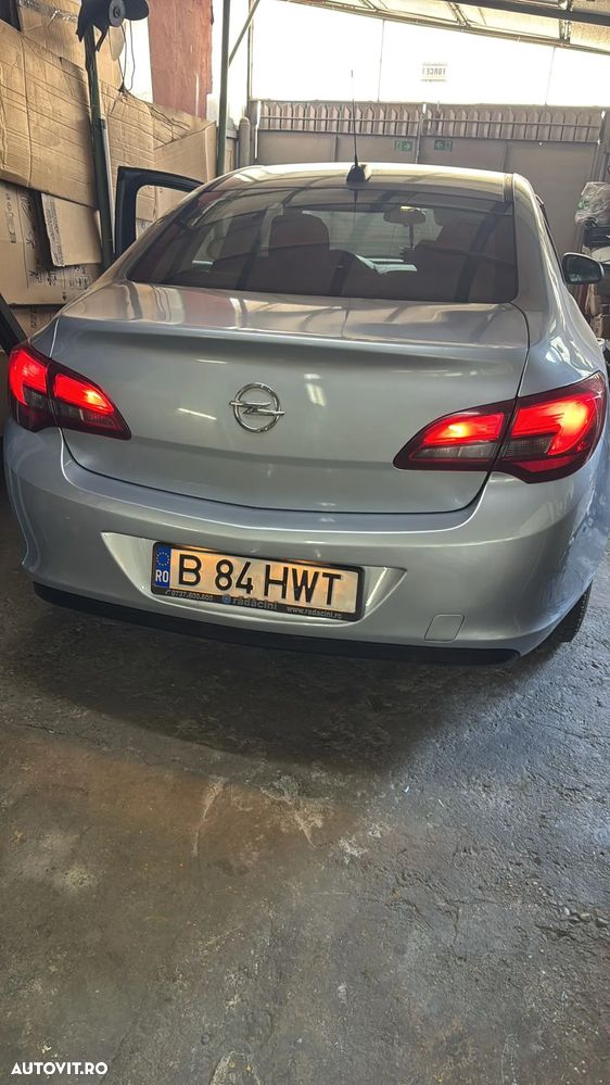 Opel Astra 1.6 TWINPORT ECOTEC Enjoy - 6