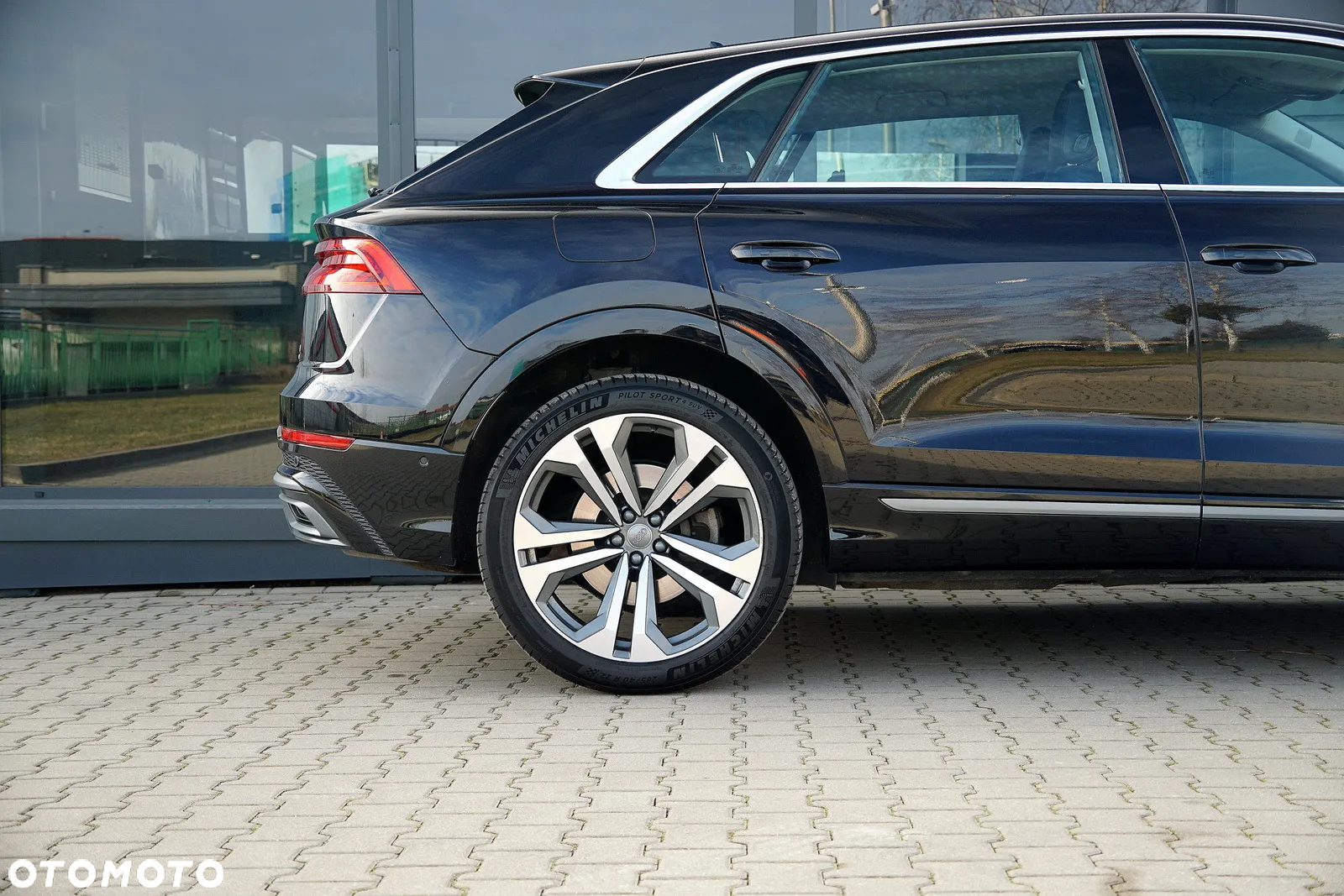 Audi Q8 - 11