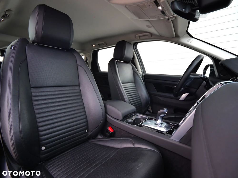 Land Rover Discovery Sport 2.0 D200 mHEV R-Dynamic SE - 35