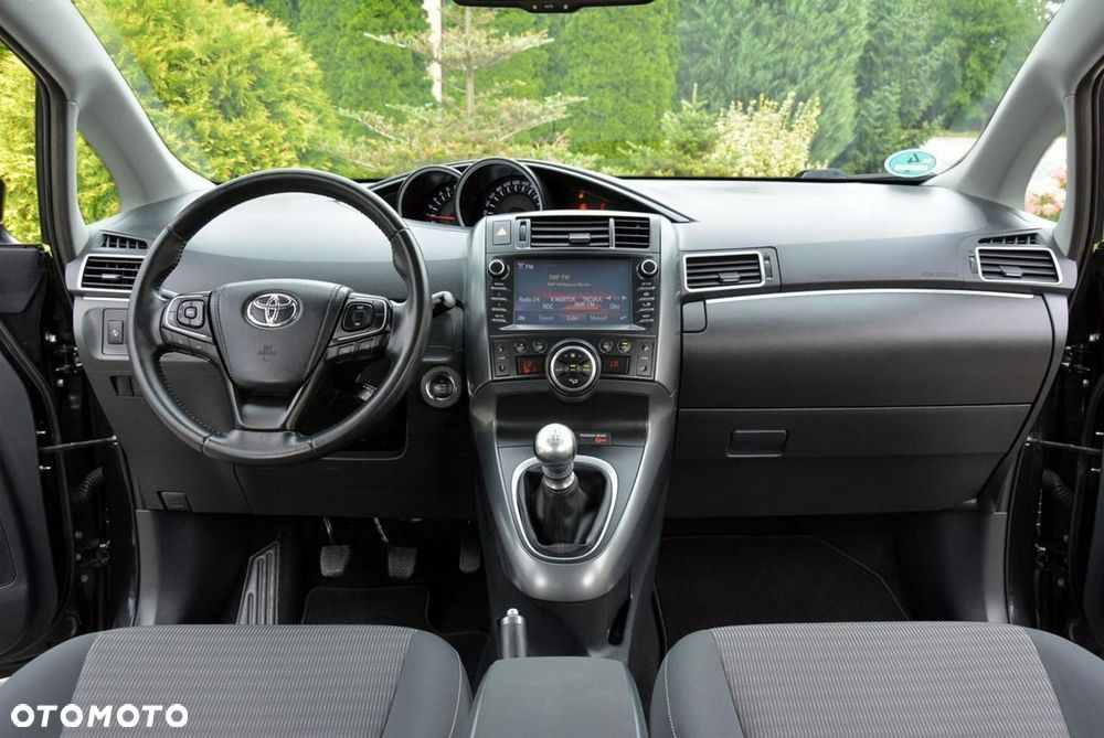 Toyota Verso 1.8 Premium 7os EU6 - 26