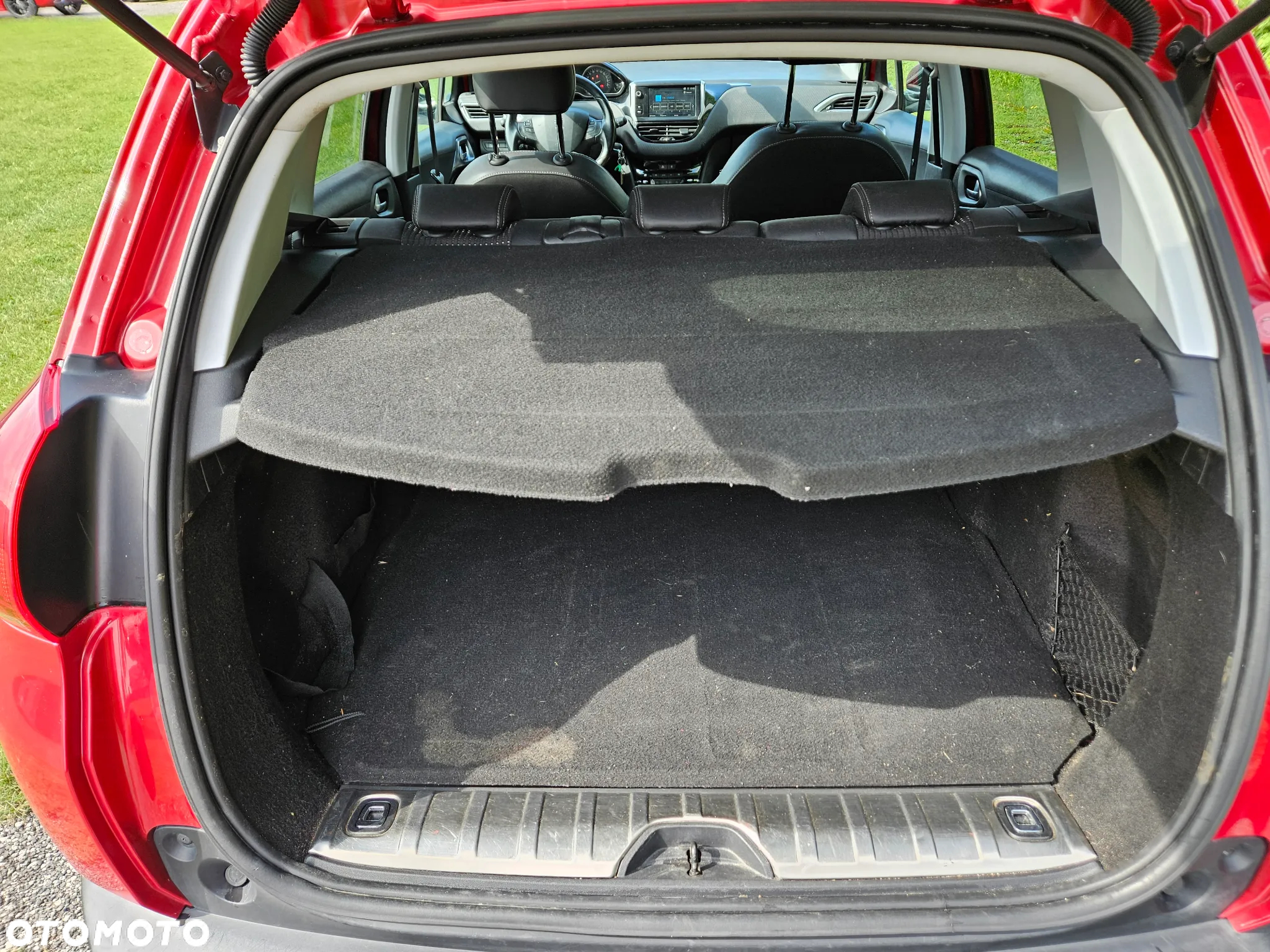 Peugeot 2008 1.6 BlueHDi Allure - 15