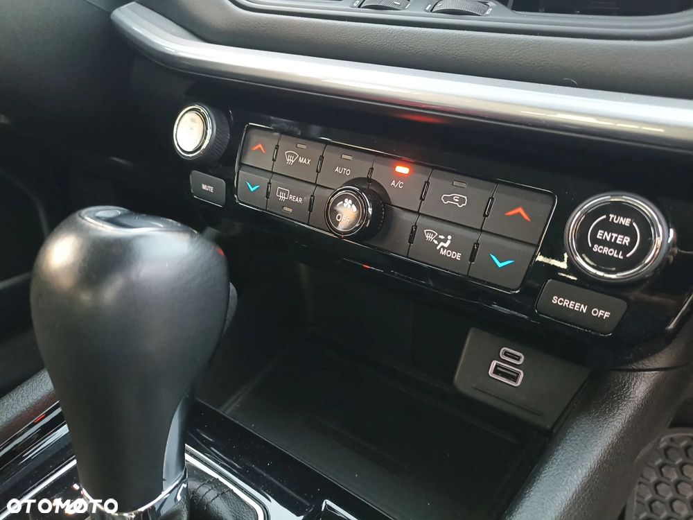 Jeep Compass 1.3 T4 PHEV 4xe Limited S&S - 29