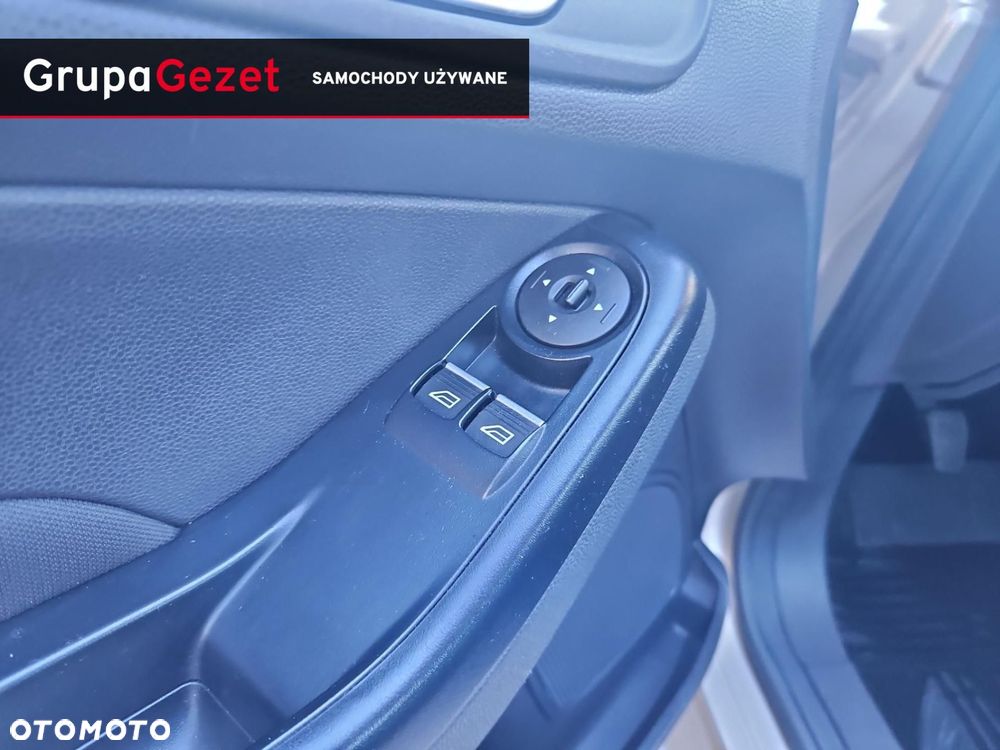 Ford Fiesta - 19