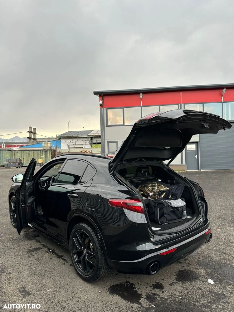 Alfa Romeo Stelvio 2.0 Turbo AWD AT8 Veloce - 7