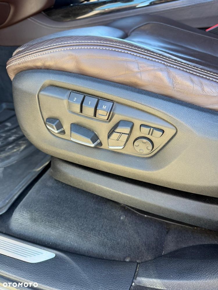 BMW X5 xDrive30d - 13