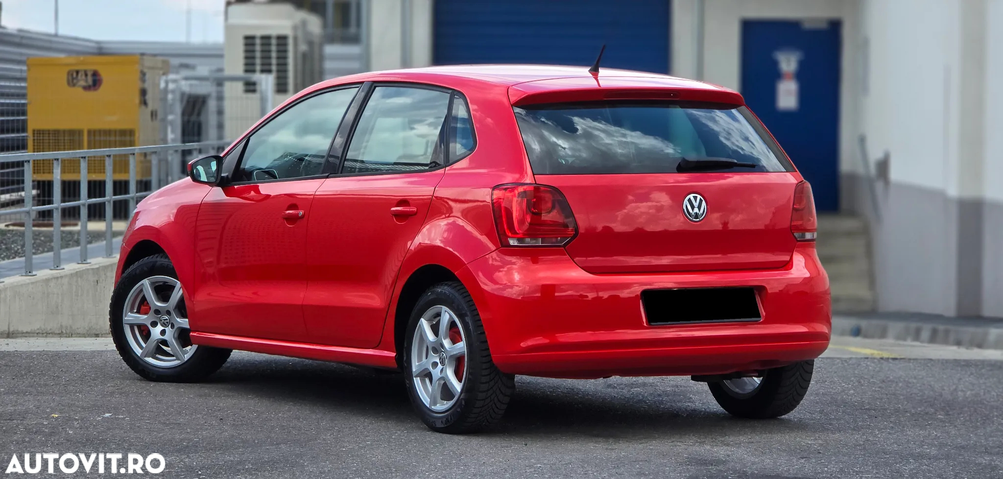 Volkswagen Polo - 4