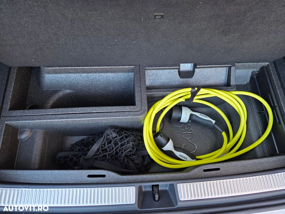 Volkswagen Passat 1.5 TSI DSG PHEV Business - 16