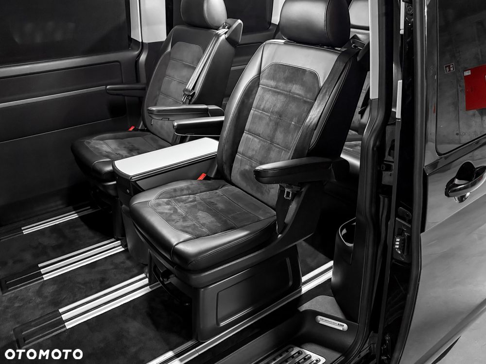 Volkswagen Multivan 2.0 BiTDI L1 Highline 4Motion DSG - 25